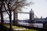 Tower Bridge, London, River Thames, 1950s, CEEV01P14_04
