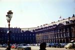 Place Vendome, Napoleon-I, 1806, Hardowin Mansart, cars, May 1959, 1950s, CEFV07P03_09