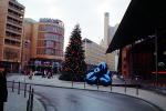 Christmas Tree, ribbon, buildings, street, Berlin, CEGV04P14_08