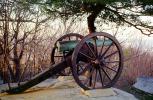Civil War Cannon, River, Artillery, gun, overlooking Chattanooga, Lookout Mountain, battlefield, CMTV02P06_10