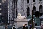 Lion Sculpture, Pedestal, Manhattan, 30 November 1989, CNYV03P15_17