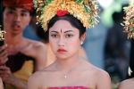 Dance in Bali, EDAV02P13_04