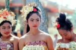 Dance in Bali, EDAV02P14_02