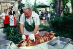 Chopping Head, Decapitating, Pig Head, Carving, Chef, Decapitated, Knife, Meat, White Meat, Tray, Tablecloth, Roasted Pig, Roast, FDNV02P03_08