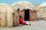 Grass Huts, woman thatching grass, Lake Turkana, Kenya, Sod, ICDV02P05_07