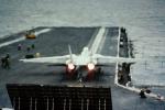 Grumman F-14 Tomcat, MYNV07P04_09