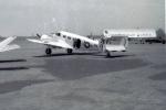 1056, United Air Lines Hangar, 1950s, MYNV16P12_05