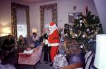 Santa Claus, tree, presents, Decorations, Ornaments, 1950s, PHCV03P12_18