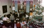 boys, girls, unwrapping presents, tree, christmas morning, Decorations, Ornaments, 1940s, PHCV03P13_04