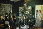 Tinsel, Tree, Presents, Gifts, Decorations, Ornaments, 1940s, PHCV04P01_03