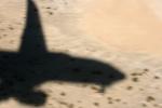 Boeing 737, Landing Shadow, Desert, TAFD02_038