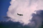 Boeing 737-300 flying in the Clouds, TAFV10P05_13