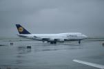D-ABVL, Boeing 747-430, Lufthansa, 747-400 series, (SFO), Munchen, rain, inclement weather, wet, CF6, CF6-80C2B1F, TAFV14P04_17.3958