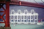 Zhen Hua 4, Heavy lift vessel, shipping large cranes from China to Oakland, Golden Gate Bridge, Gantry Cranes, IMO: 7354292, TSWV06P02_14