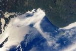 Gravity Waves and Sunglint, Lake Superior, Pukaskwa National Park, UPCD01_051