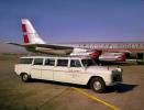 Checker Aerobus, Boeing 707-123B, Crew Transit Vehicle, Full-size limousine, 7/9-door station wagon, N7519A, American Airlines AAL, 1964, 1960s, VCCV06P06_16