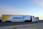 United Van Trailer, Semi Truck, Early Morning, VCTD03_129