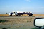 Lone Star Natural Gas Transport, Interstate Highway I-5 near the Grapevine, VCTV05P14_04
